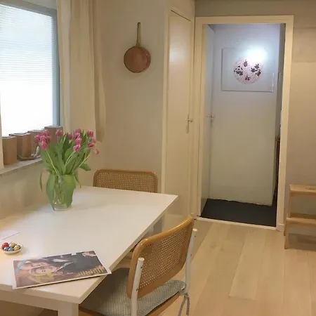 De Kunstpraktijk B&B 벨트호벤